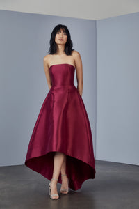 P369M - Hi-low hem gown