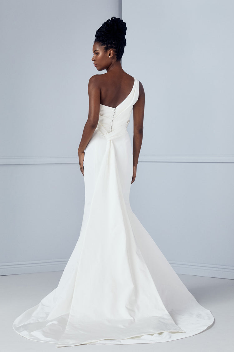 Fatima, dress from Collection Amsale, Fabric: faille