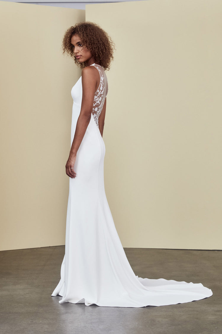 Donna, dress from Collection Amsale, Fabric: crepe