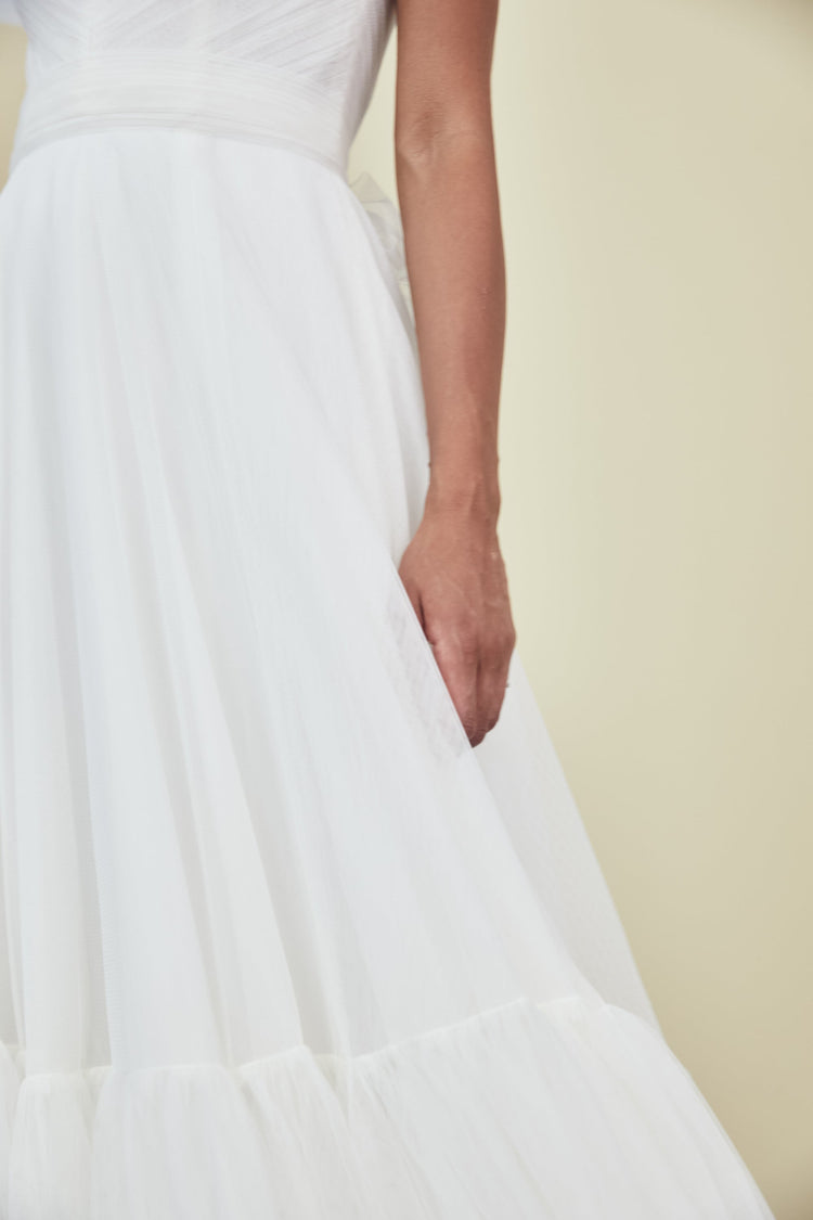 Hope, dress from Collection Amsale, Fabric: tulle