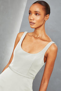P350A - Scoop Neck Gown
