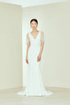 Jay, dress from Collection Amsale, Fabric: crepe