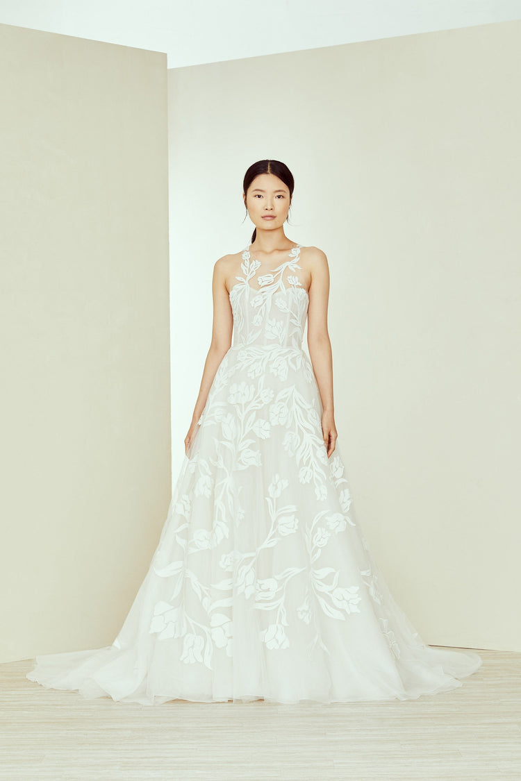Imogen, dress from Collection Amsale, Fabric: tulle