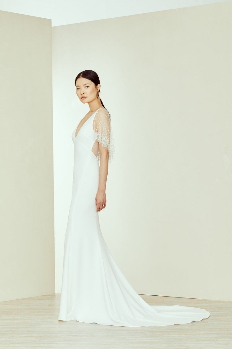 Jay, dress from Collection Amsale, Fabric: crepe