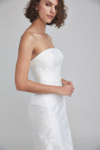 LW199 - Strapless Rose fil-coupe Dress