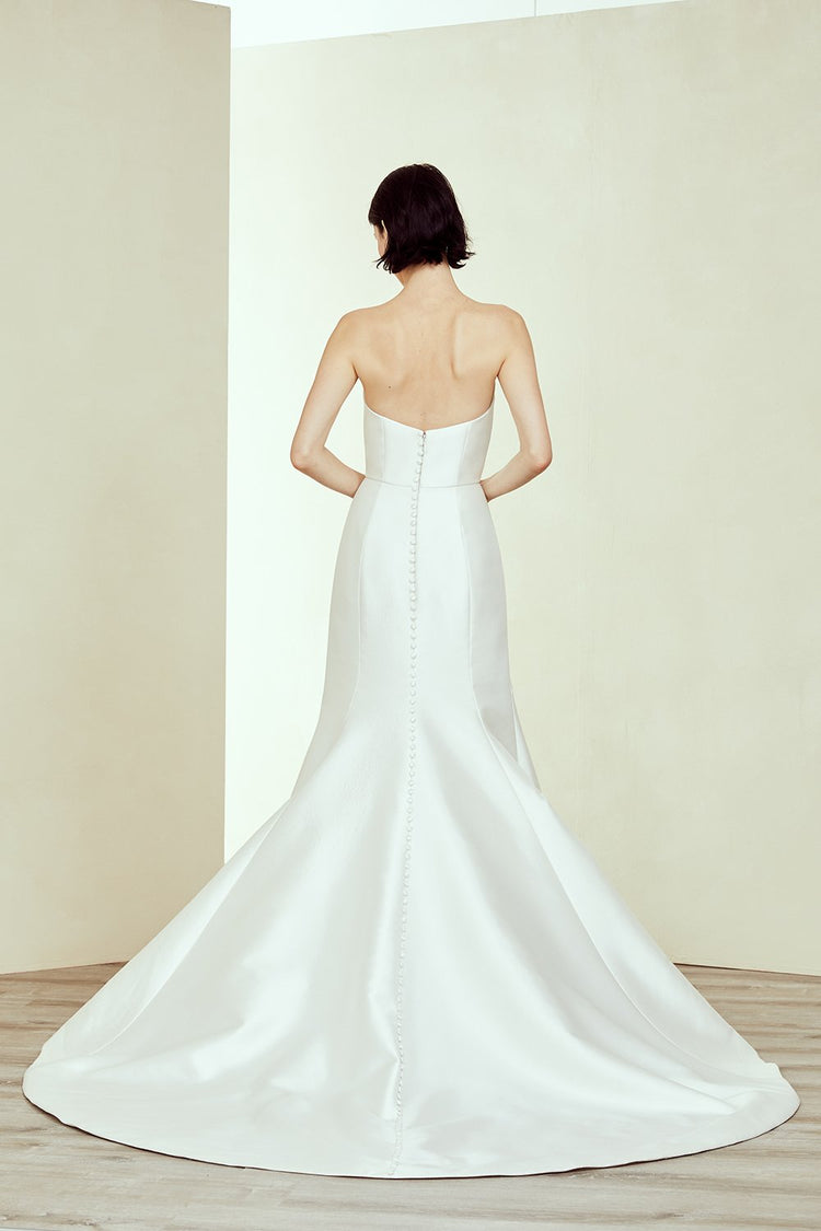 Weston, dress from Collection Amsale